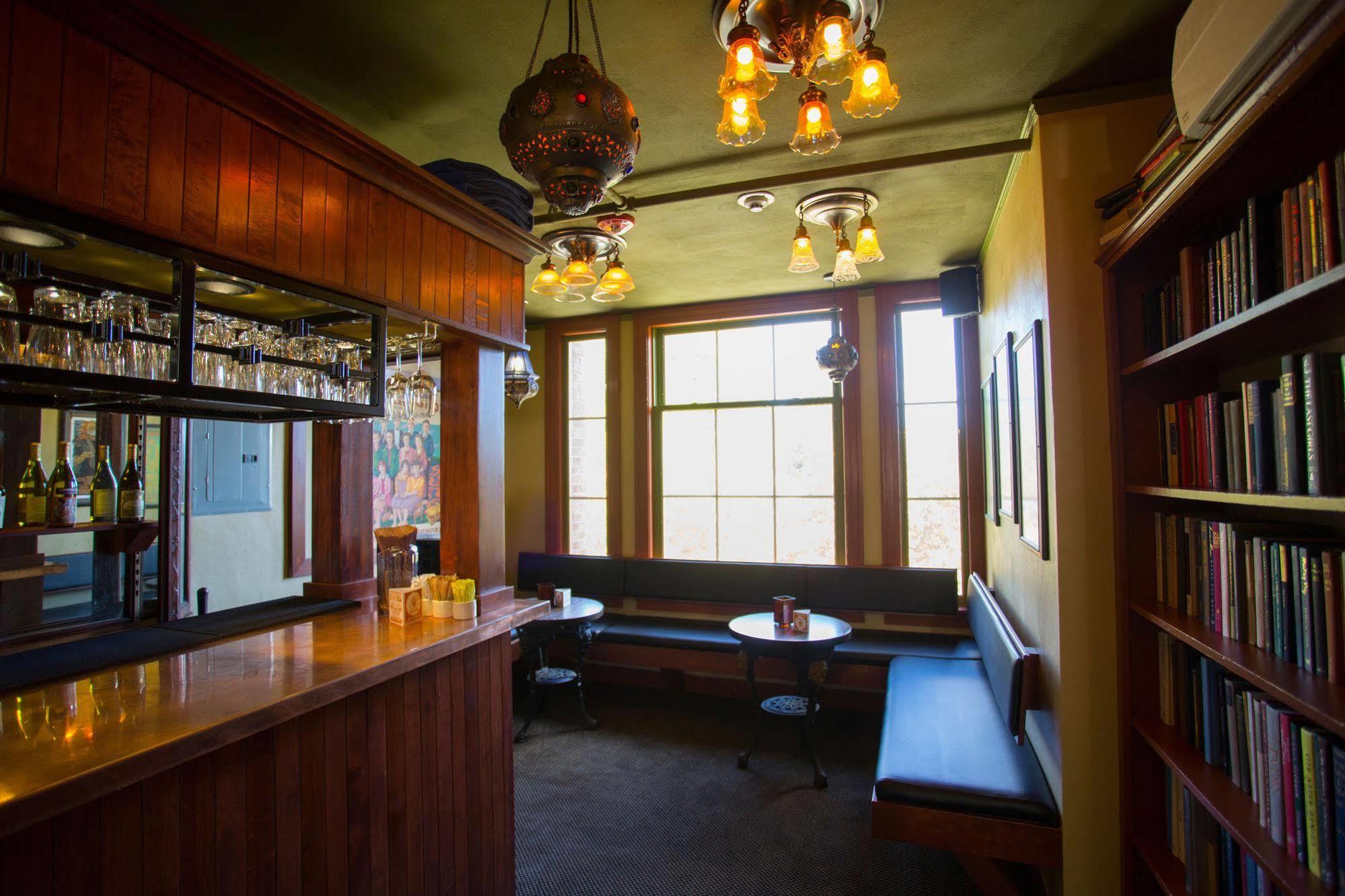Hotel Mcmenamins Anderson School Bothell Exteriér fotografie
